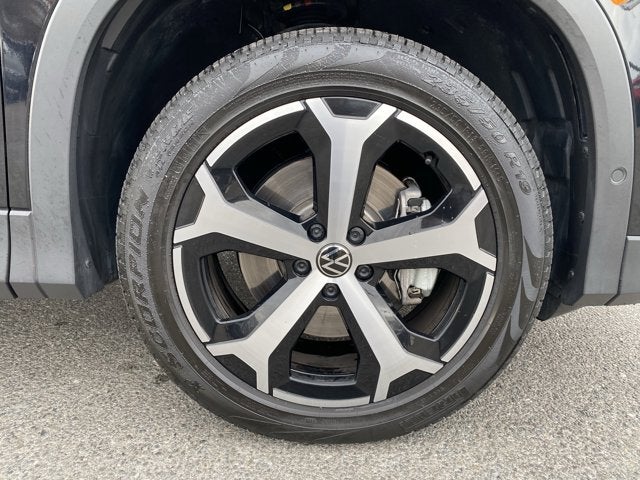 2025 Volkswagen Tiguan 2.0T SE