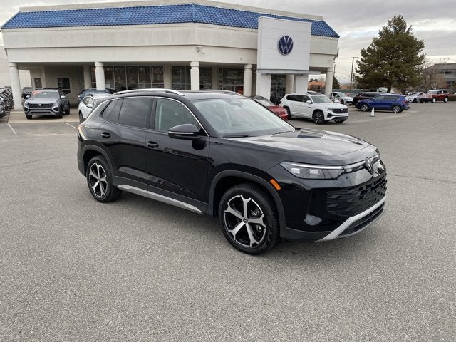 2025 Volkswagen Tiguan 2.0T SE