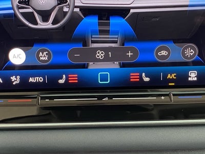 2025 Volkswagen Tiguan 2.0T SE