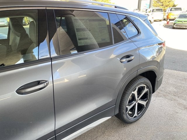 2025 Volkswagen Tiguan SE