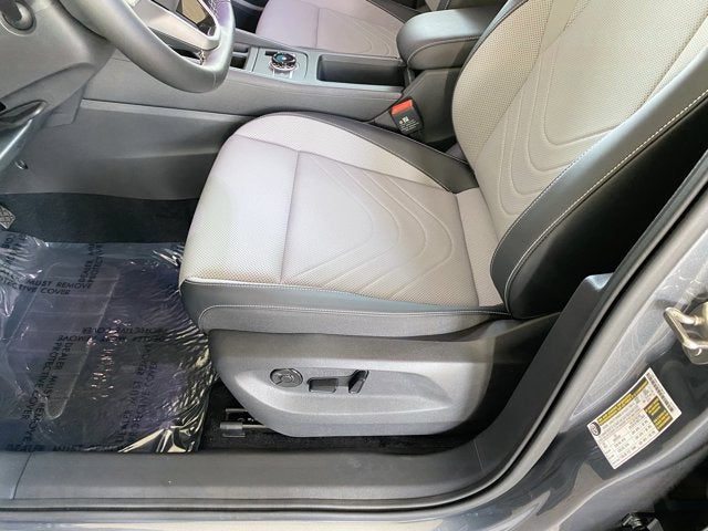 2025 Volkswagen Tiguan SE