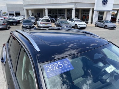 2025 Volkswagen Tiguan 2.0T SE