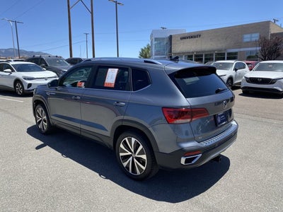 2023 Volkswagen Taos 1.5T SE