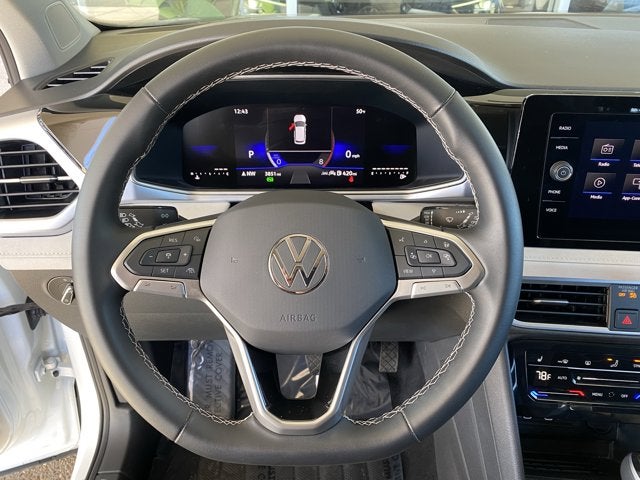 2025 Volkswagen Taos 1.5T SE