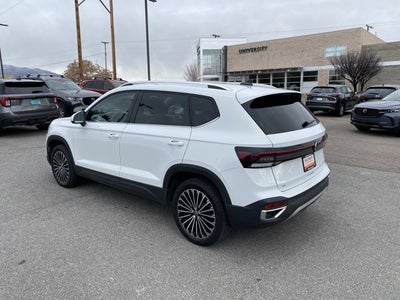 2025 Volkswagen Taos 1.5T SE