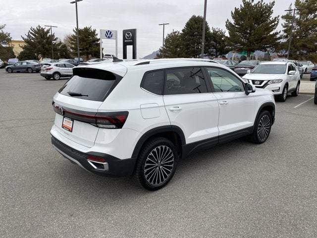 2025 Volkswagen Taos 1.5T SE