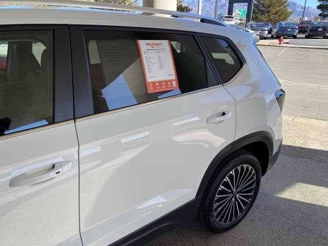 2025 Volkswagen Taos 1.5T SE