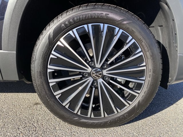 2025 Volkswagen Taos 1.5T SE