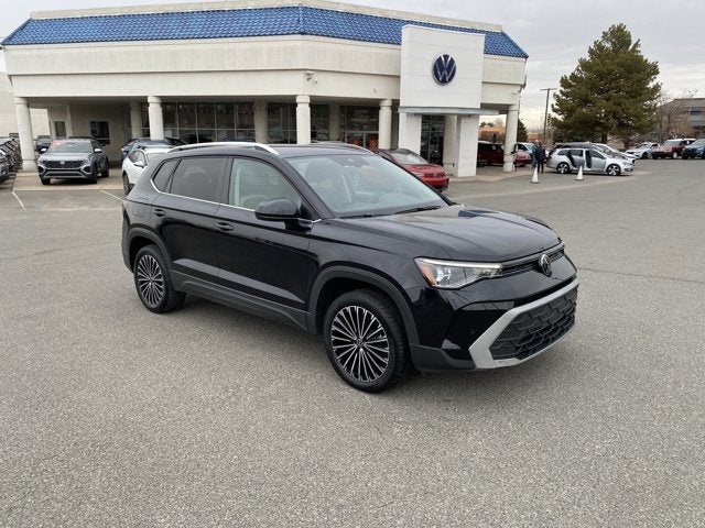 2025 Volkswagen Taos 1.5T SE