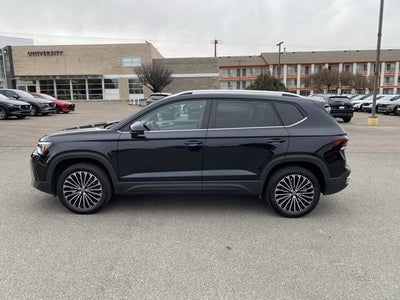 2025 Volkswagen Taos 1.5T SE