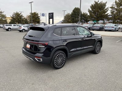 2025 Volkswagen Taos 1.5T SE