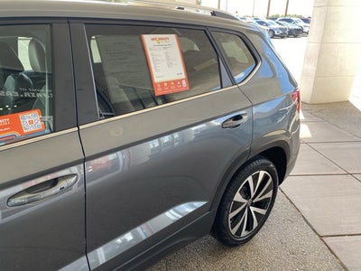 2023 Volkswagen Taos 1.5T SE