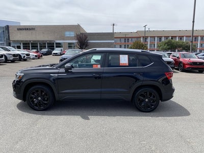 2023 Volkswagen Taos 1.5T SE