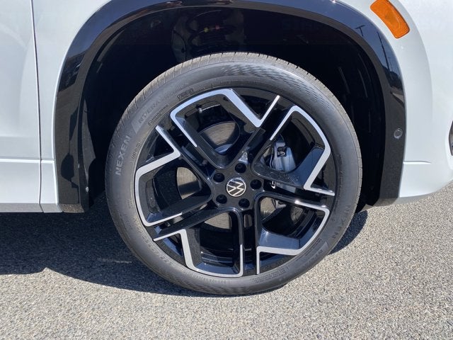 2026 Volkswagen Tiguan SEL R-Line Turbo