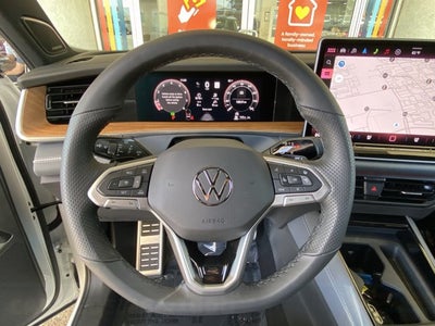 2026 Volkswagen Tiguan SEL R-Line Turbo