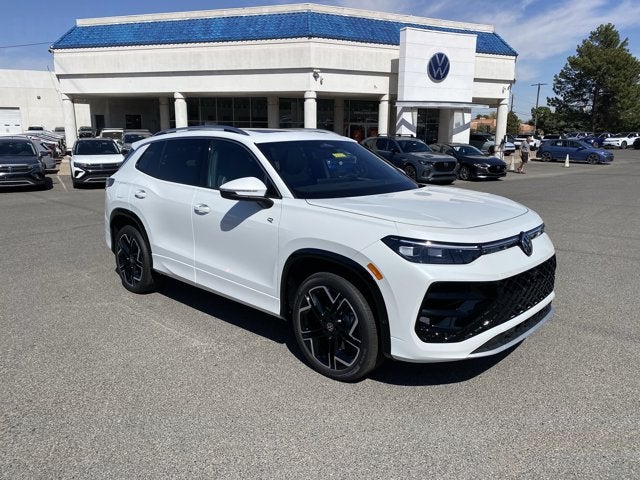 2026 Volkswagen Tiguan SEL R-Line Turbo
