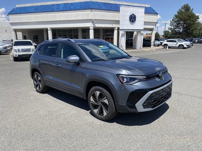 2026 Volkswagen Taos SE