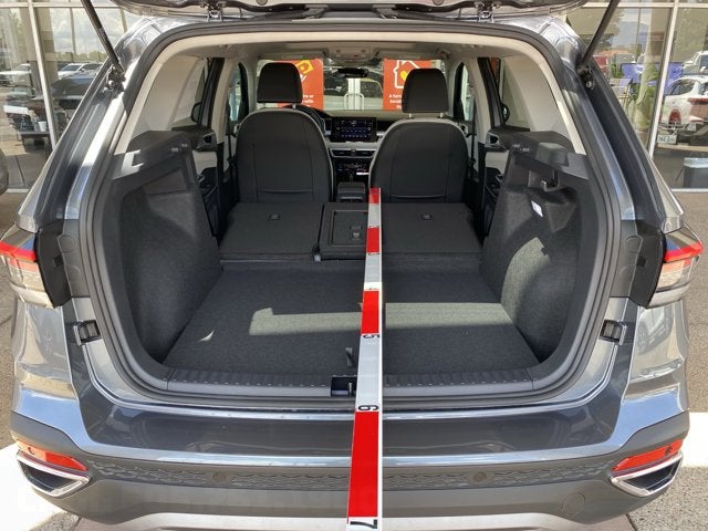 2026 Volkswagen Taos SE