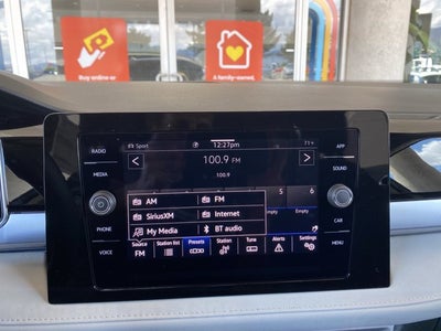 2026 Volkswagen Taos SE