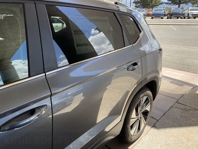 2026 Volkswagen Taos SE