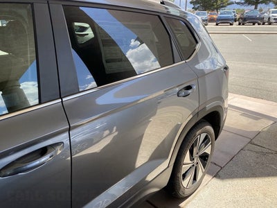 2026 Volkswagen Taos SE