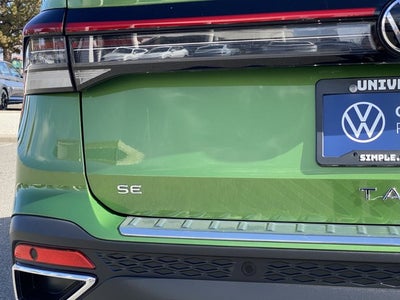 2025 Volkswagen Taos 1.5T SE