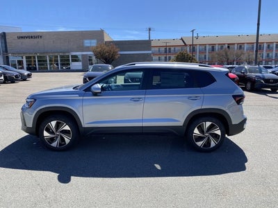 2026 Volkswagen Taos SE