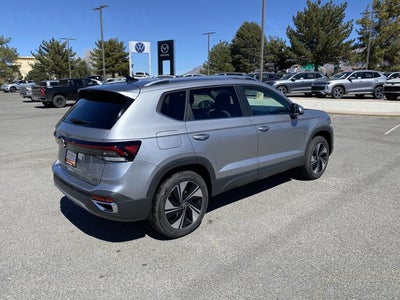 2026 Volkswagen Taos SE