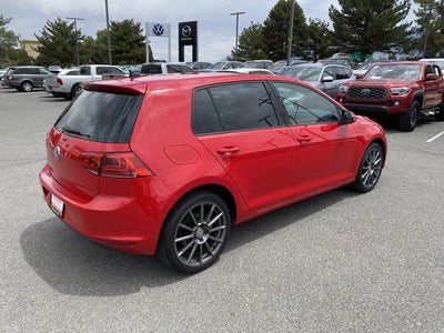 2017 Volkswagen Golf Wolfsburg Edition