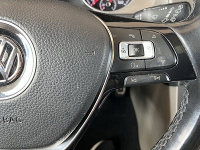 2017 Volkswagen Golf Wolfsburg Edition