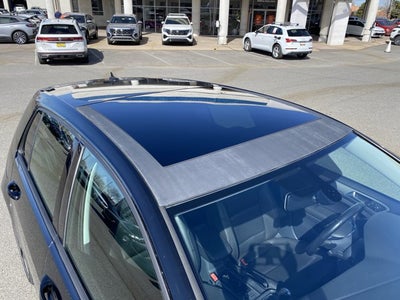 2016 Volkswagen Golf TSI SE 4-Door