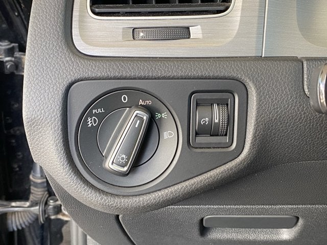 2016 Volkswagen Golf TSI SE 4-Door