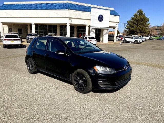 2016 Volkswagen Golf TSI SE 4-Door