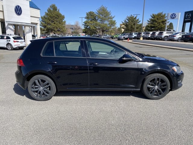 2016 Volkswagen Golf TSI SE 4-Door