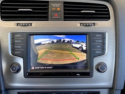 2016 Volkswagen Golf TSI SE 4-Door