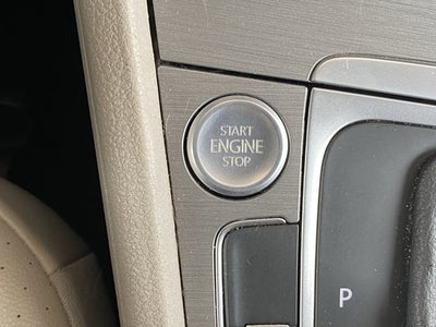 2016 Volkswagen Golf TSI SE 4-Door