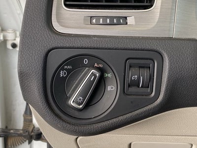 2016 Volkswagen Golf TSI SE 4-Door