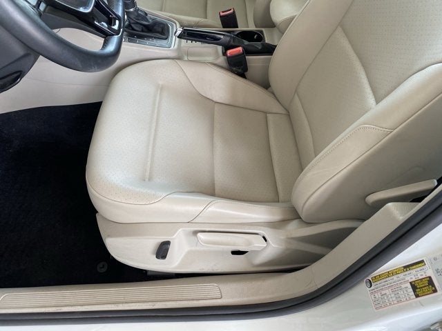 2016 Volkswagen Golf TSI SE 4-Door