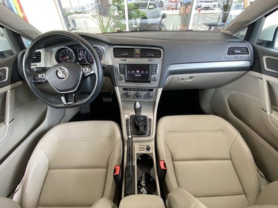 2016 Volkswagen Golf TSI SE 4-Door