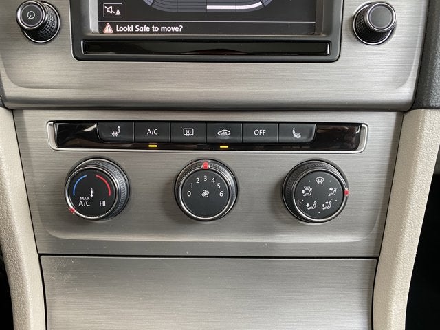 2016 Volkswagen Golf TSI SE 4-Door