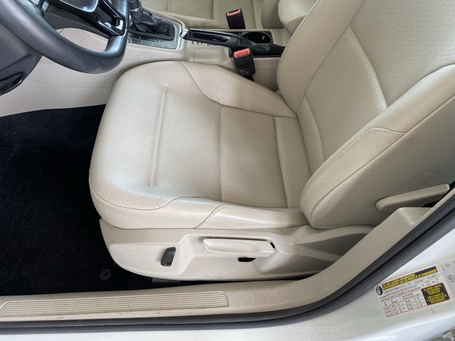 2016 Volkswagen Golf TSI SE 4-Door