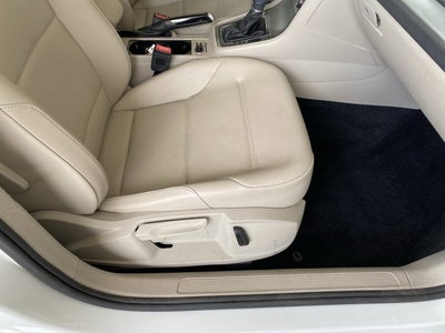 2016 Volkswagen Golf TSI SE 4-Door