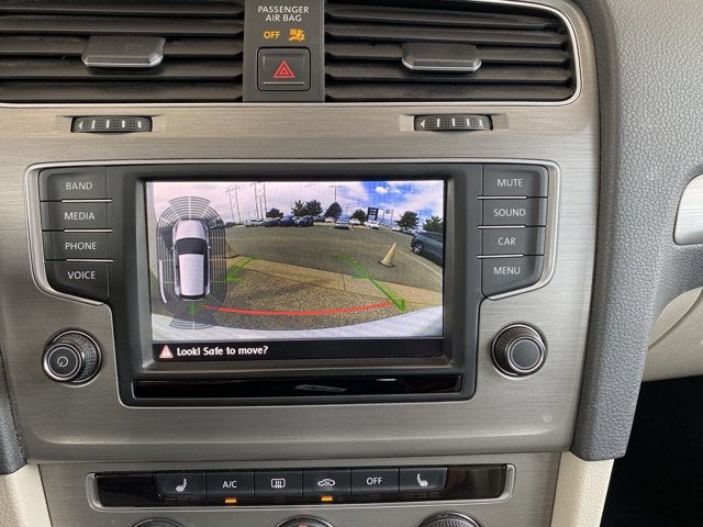 2016 Volkswagen Golf TSI SE 4-Door