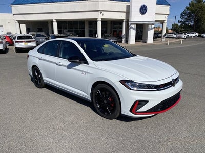 2027 Volkswagen Jetta GLI Autobahn