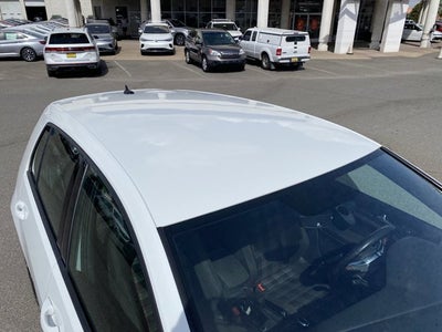 2017 Volkswagen GOLF GTI Base