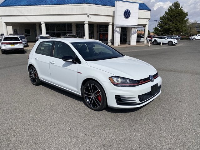 2017 Volkswagen GOLF GTI Base