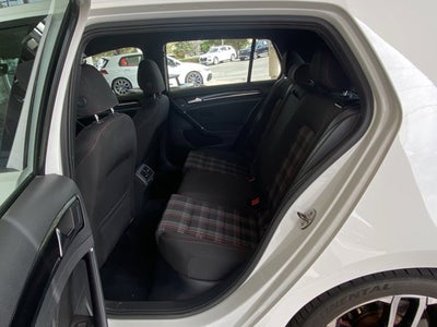 2017 Volkswagen GOLF GTI Base