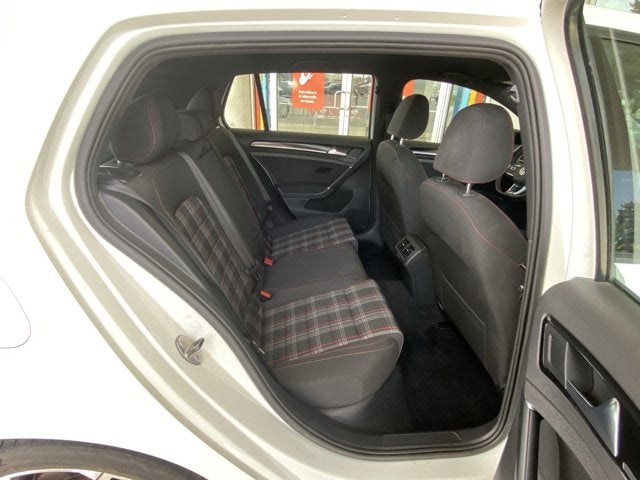 2017 Volkswagen GOLF GTI Base