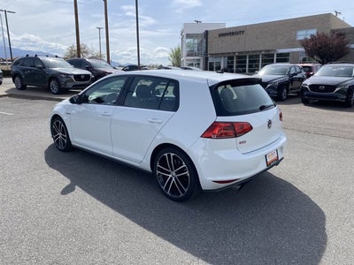 2017 Volkswagen GOLF GTI Base