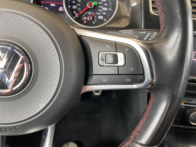 2017 Volkswagen GOLF GTI Base